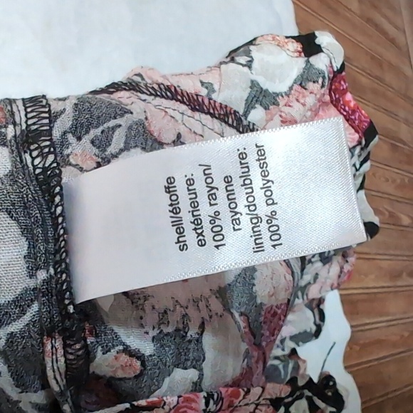 Maurices Black Pink Floral Tie Chest Tiered Dress Size Medium - Picture 5 of 6